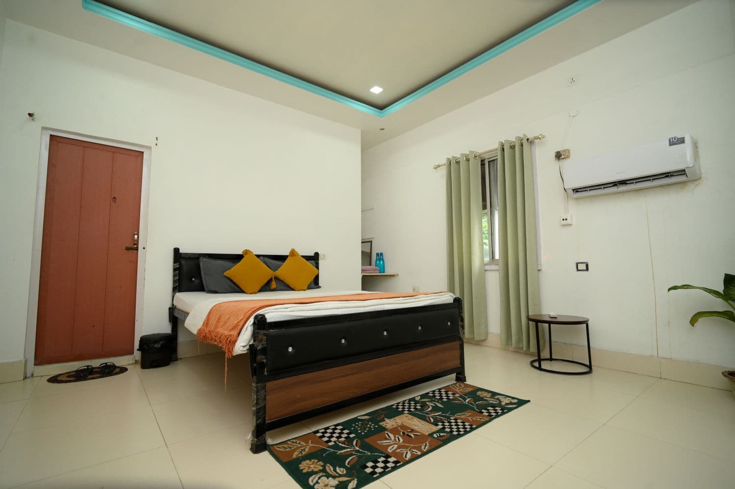 Private rooms